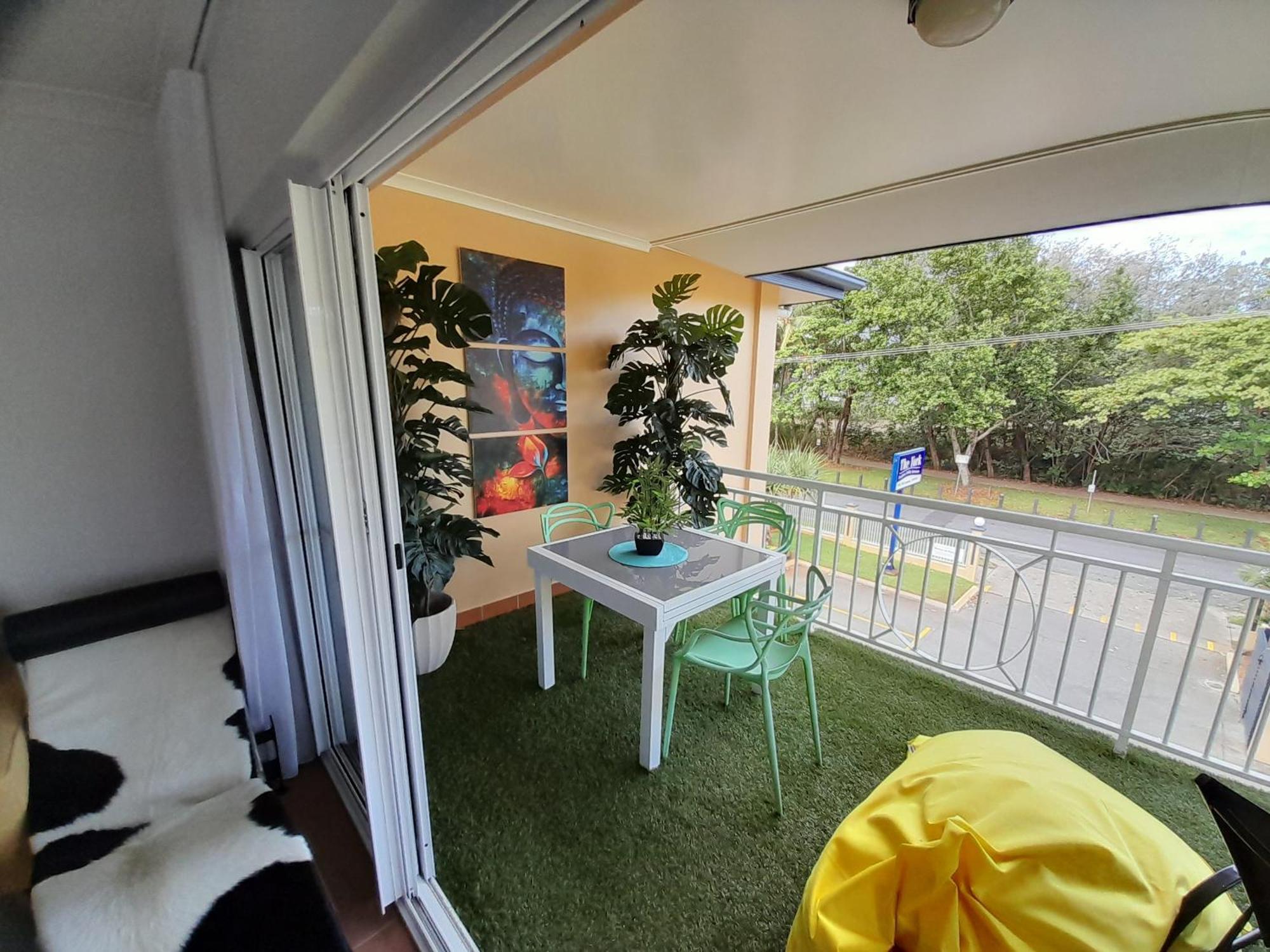 The York Beachfront Holiday Apartments Yorkeys Knob Екстериор снимка