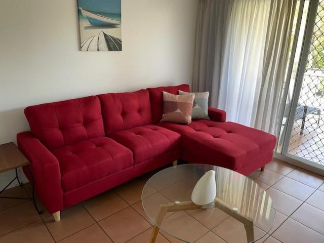 The York Beachfront Holiday Apartments Yorkeys Knob Екстериор снимка